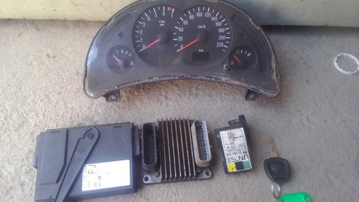 Opel Corsa Utility 1.4 lock set